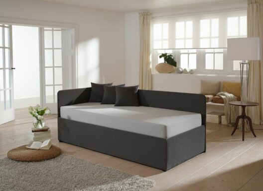 Liege geschlossen mit Rückwand